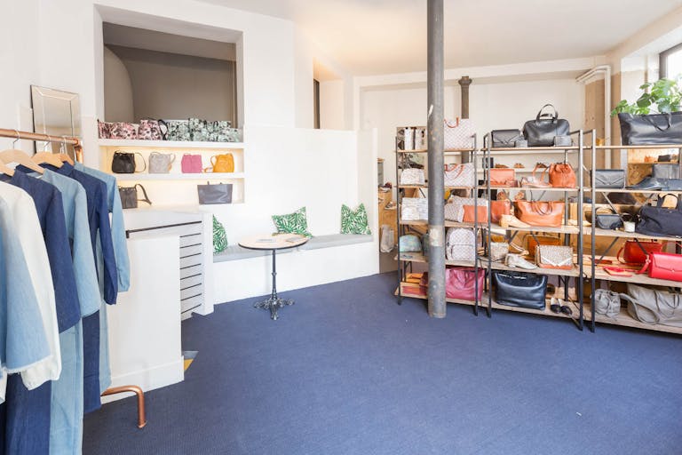 Pop-Up Shop in Pigalle - Image 2