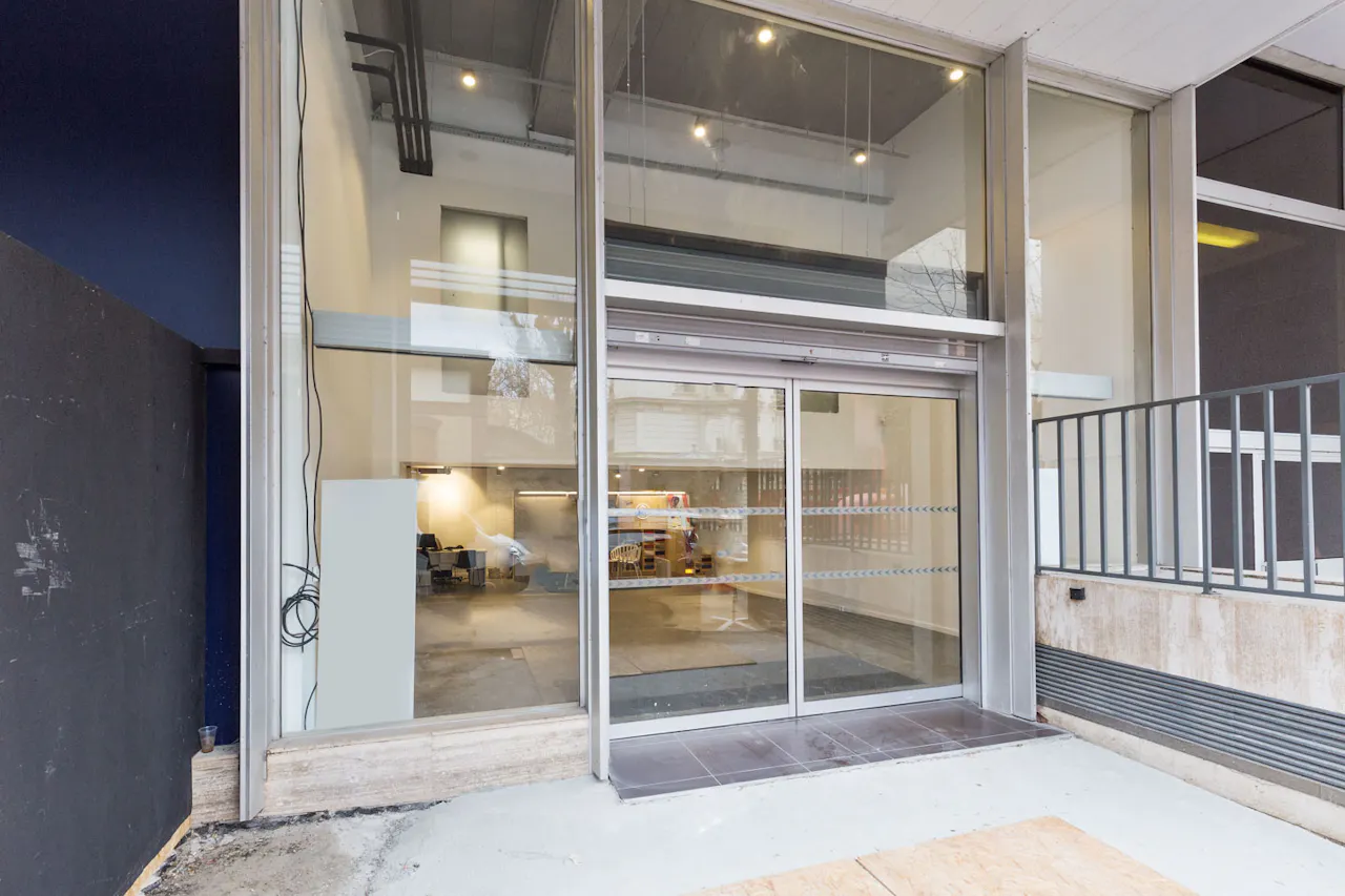 Showroom in Trocadéro - Image 2