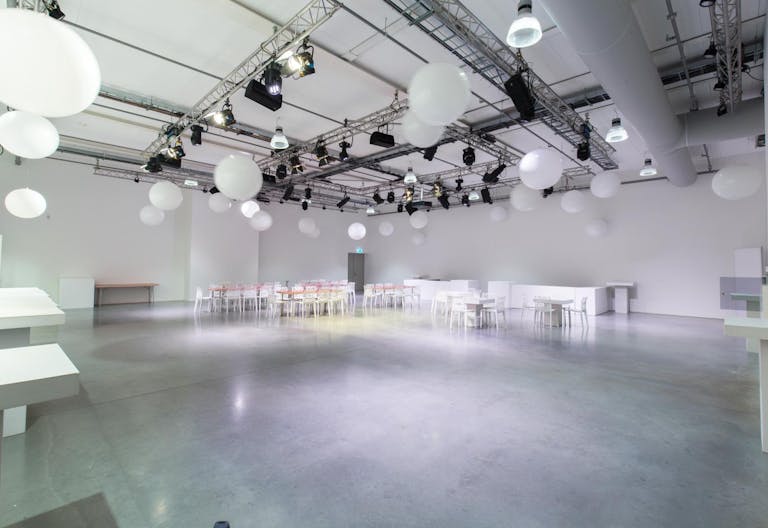 Space in Lively Hallen Kwartier - Image 0