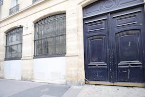 Pop-Up Shop in Prime Le Marais - Image 3