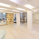 Boutique Space in Châtelet