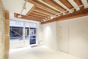 Charming Le Marais Pop-Up Shop - Image 0