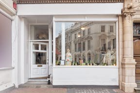 Welcoming Boutique in Fulham - Image 0