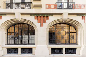 Art Deco Showroom in Le Marais - Image 6