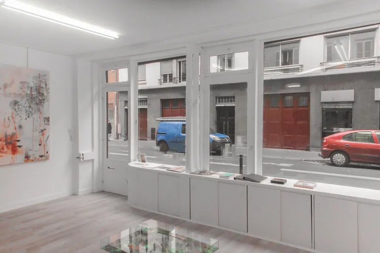 Gallery Space in Le Marais - Image 0