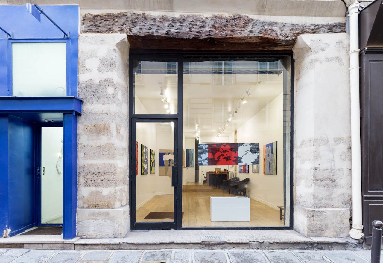 Gallery Space in Saint-Germain - Image 2