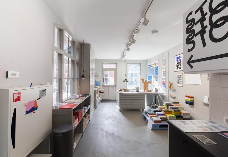 Pop-Up Store Near Hallenkwartier - Image 0