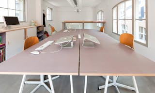 Pop-Up Store Near Hallenkwartier - Image 6