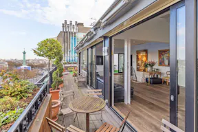 Premium Penthouse in Bastille - Image 2