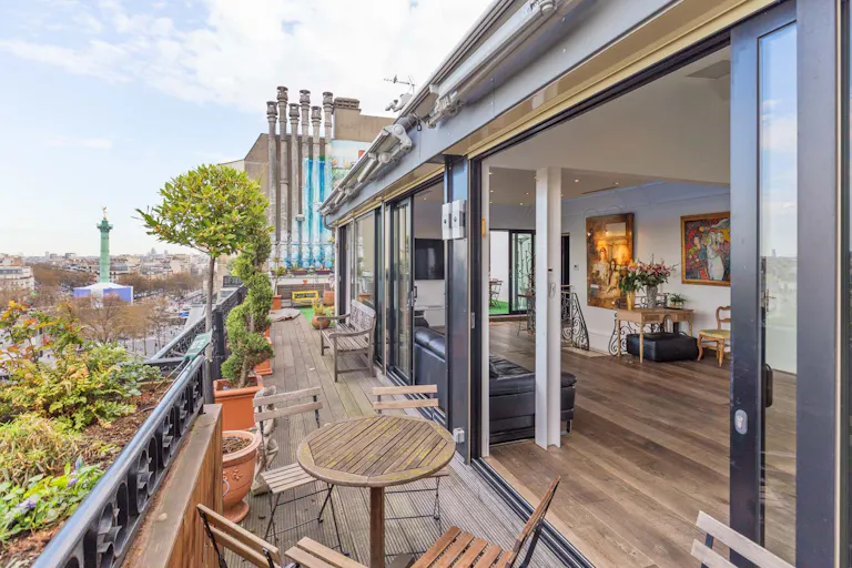Premium Penthouse in Bastille - Image 2