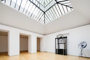 Sublime Le Marais Showroom - Image 1