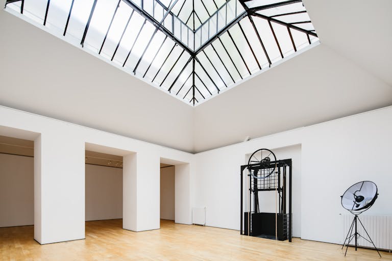 Sublime Le Marais Showroom - Image 1