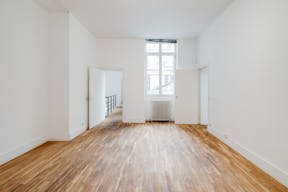 Sublime Le Marais Showroom - Image 18