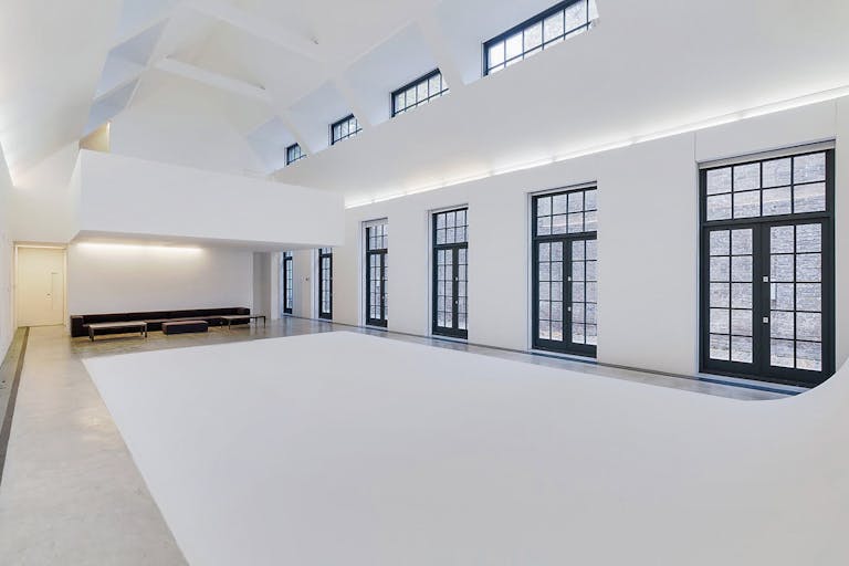 Luxury Studio Space in Chelsea - Image 0
