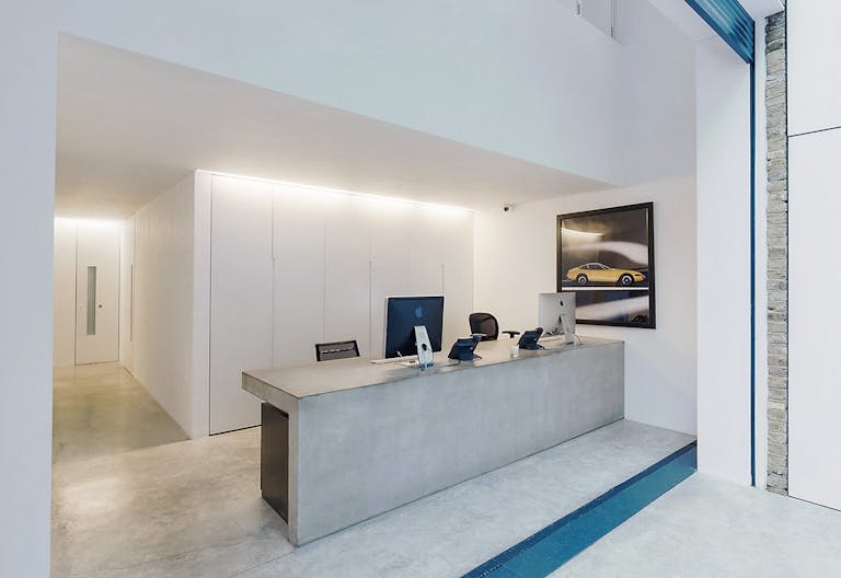 Luxury Studio Space in Chelsea - Image 2