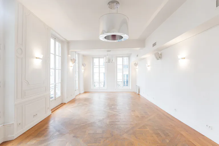 Prime Le Marais Shop and Showroom - Image 1