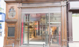 Prime Saint-Germain Retail Space - Image 3