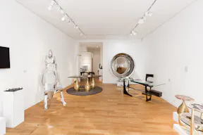 Beautiful Saint-Germain Gallery - Image 1