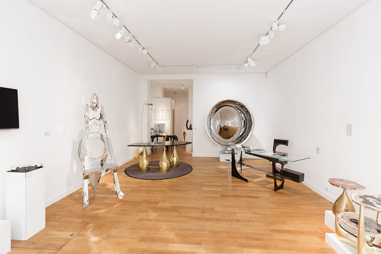 Beautiful Saint-Germain Gallery - Image 1