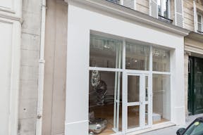 Beautiful Saint-Germain Gallery - Image 2