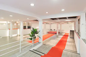 Showroom in Batignolles - Image 2