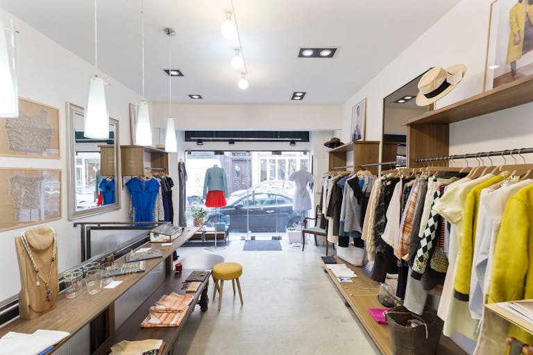 Charming Le Marais Retail Space - Image 0