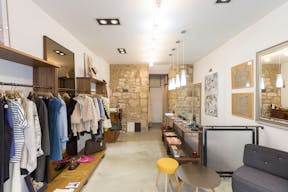 Charming Le Marais Retail Space - Image 1