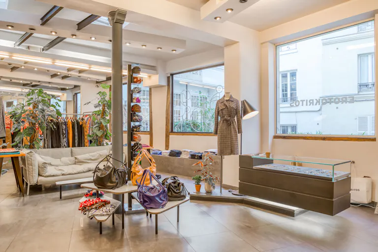 Modern Showroom in Le Marais - Image 0
