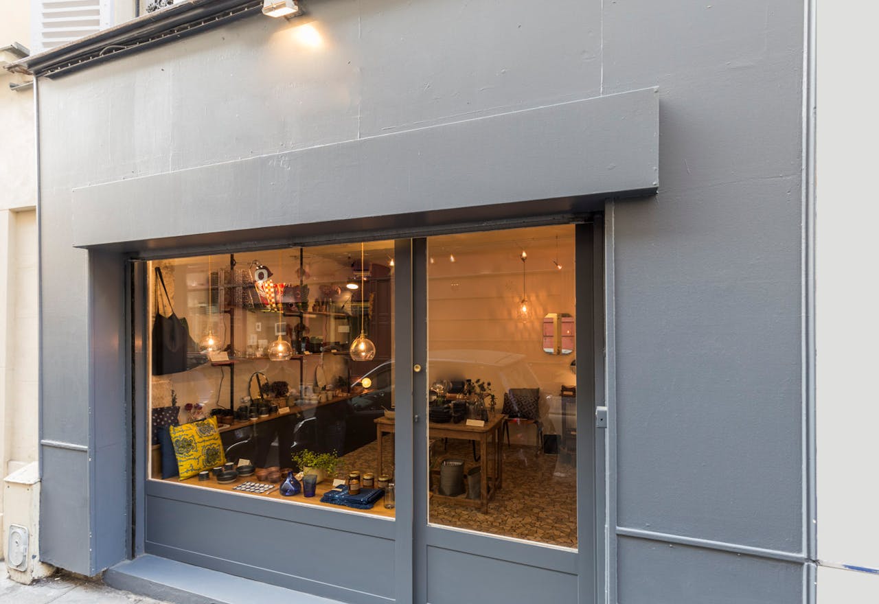 Pop-Up Store in Le Marais - Image 2