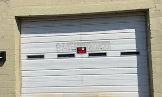 Artist Workshop/Commercial Garage- Utilities included - Image 1