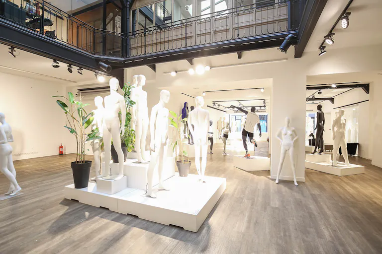 Vast Showroom in Montorgueil - Image 0