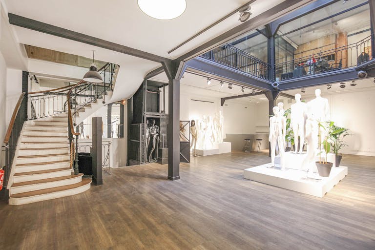 Vast Showroom in Montorgueil - Image 3