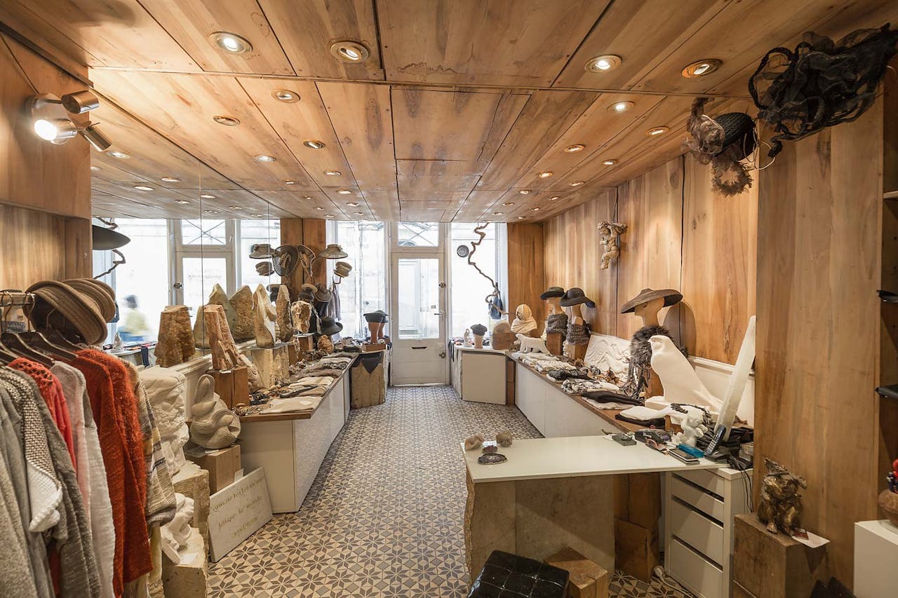 Unique Le Marais Retail Space - Image 0