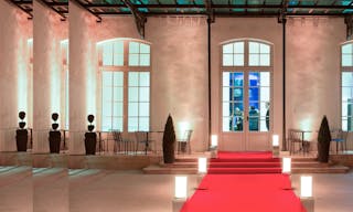 Gorgeous Showroom in Paris 8th - Image 16