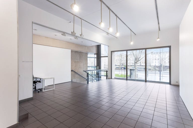 One-of-a-Kind Space in Le Marais - Image 1