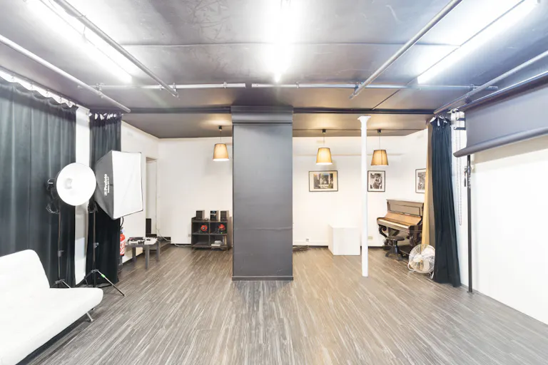 Premium Studio in Sentier - Image 0