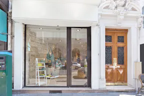 Great Pop-Up Shop in Châtelet - Image 2