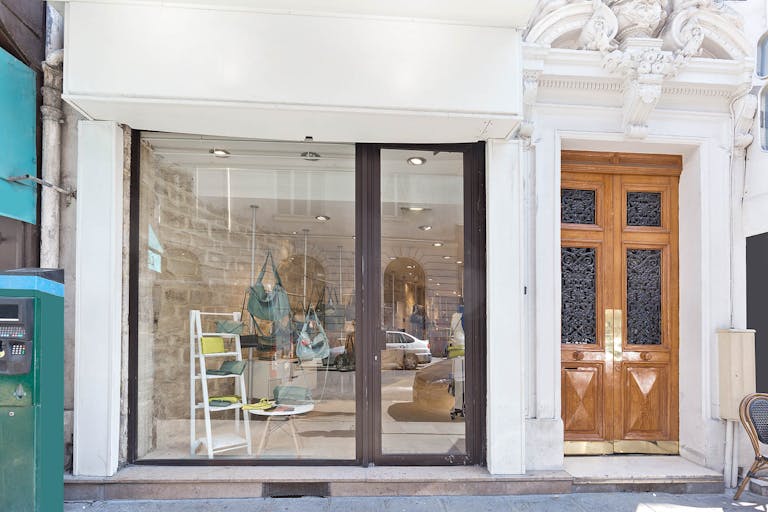 Great Pop-Up Shop in Châtelet - Image 2