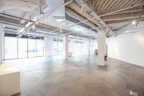 Premium Art Space in Paris 11th - Image 0