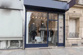 Fashion Retail Space in Le Marais - Image 2