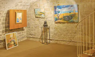 Historic Gallery in Palais Royal - Image 5