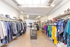 Elegant Retail Space in Centre - Image 4