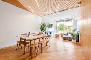 Champs-Elysées Showroom - Image 0