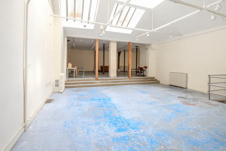 Showroom in Paris 10th - Image 0