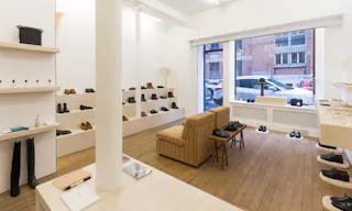 Classic Pop-Up Shop in Le Marais - Image 0