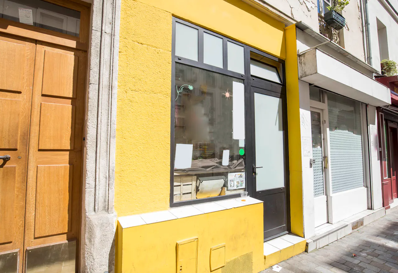 Charming Shop in Belleville - Image 0