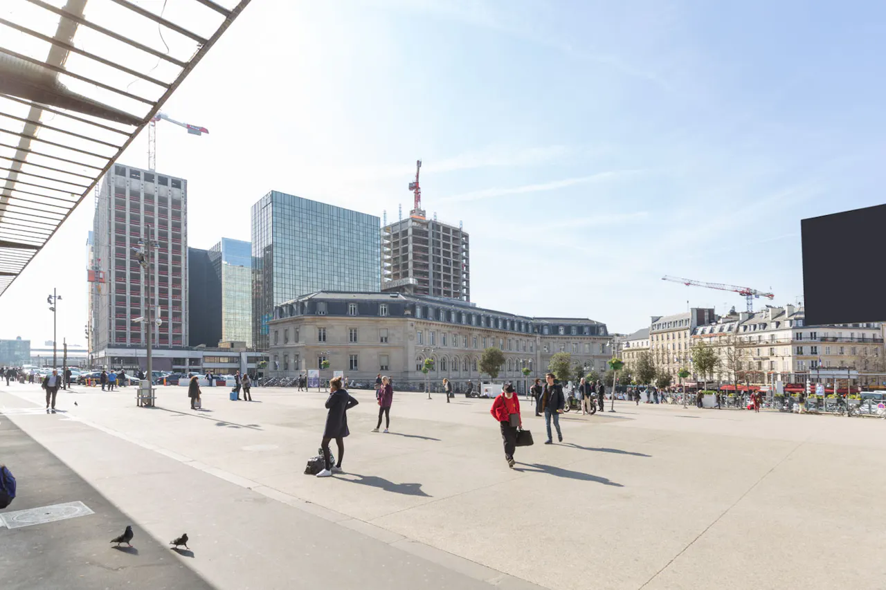 Gare de Lyon Pop-Up Retail Space - Image 1