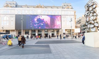 Retail Space in Gare Saint Lazare - Image 1