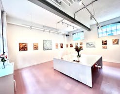 Cozy Shop in the Famous Hallen - Image 2