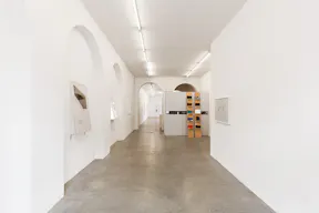 Bright Art Gallery in Jordaan - Image 1